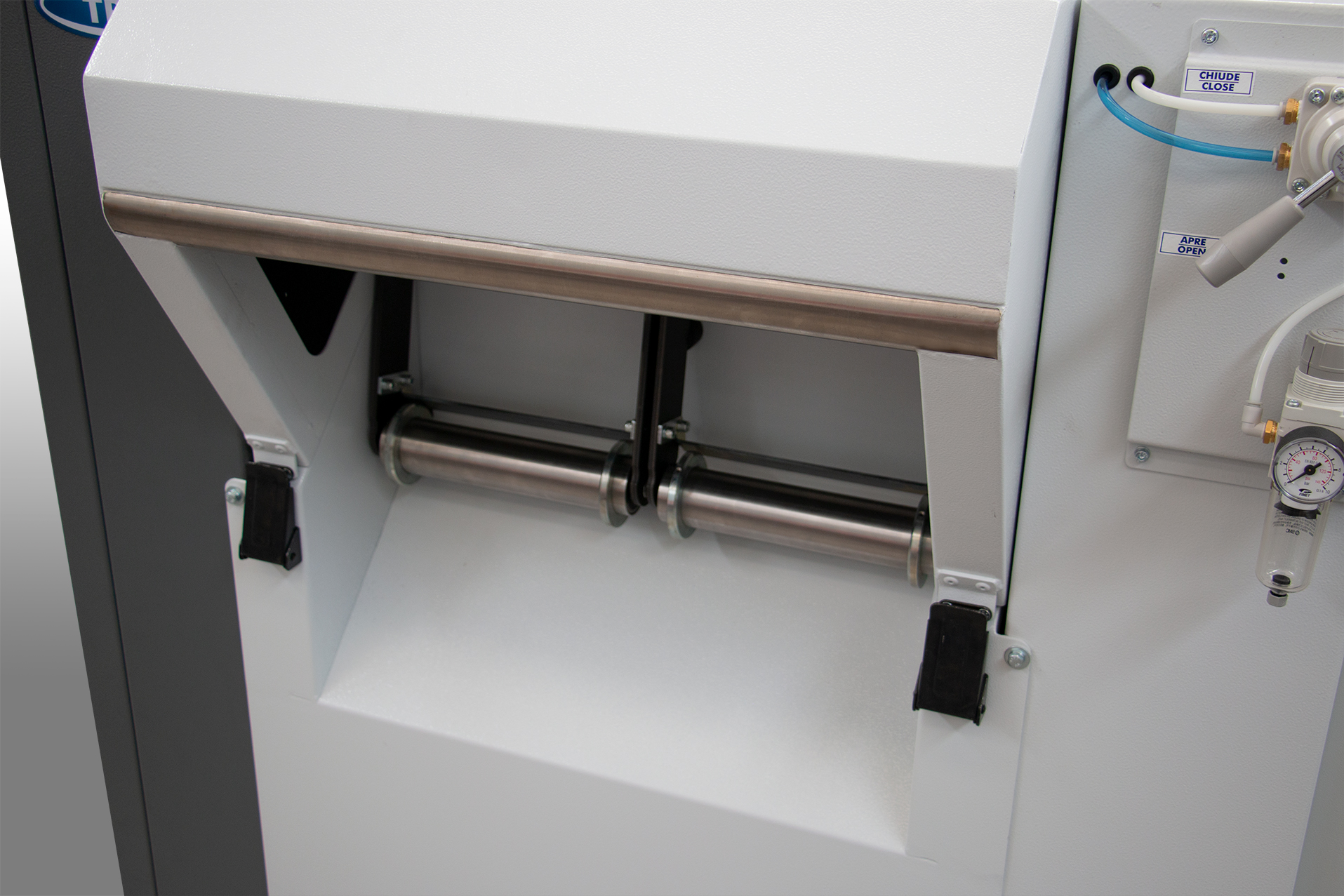 XR 5030 Compact design