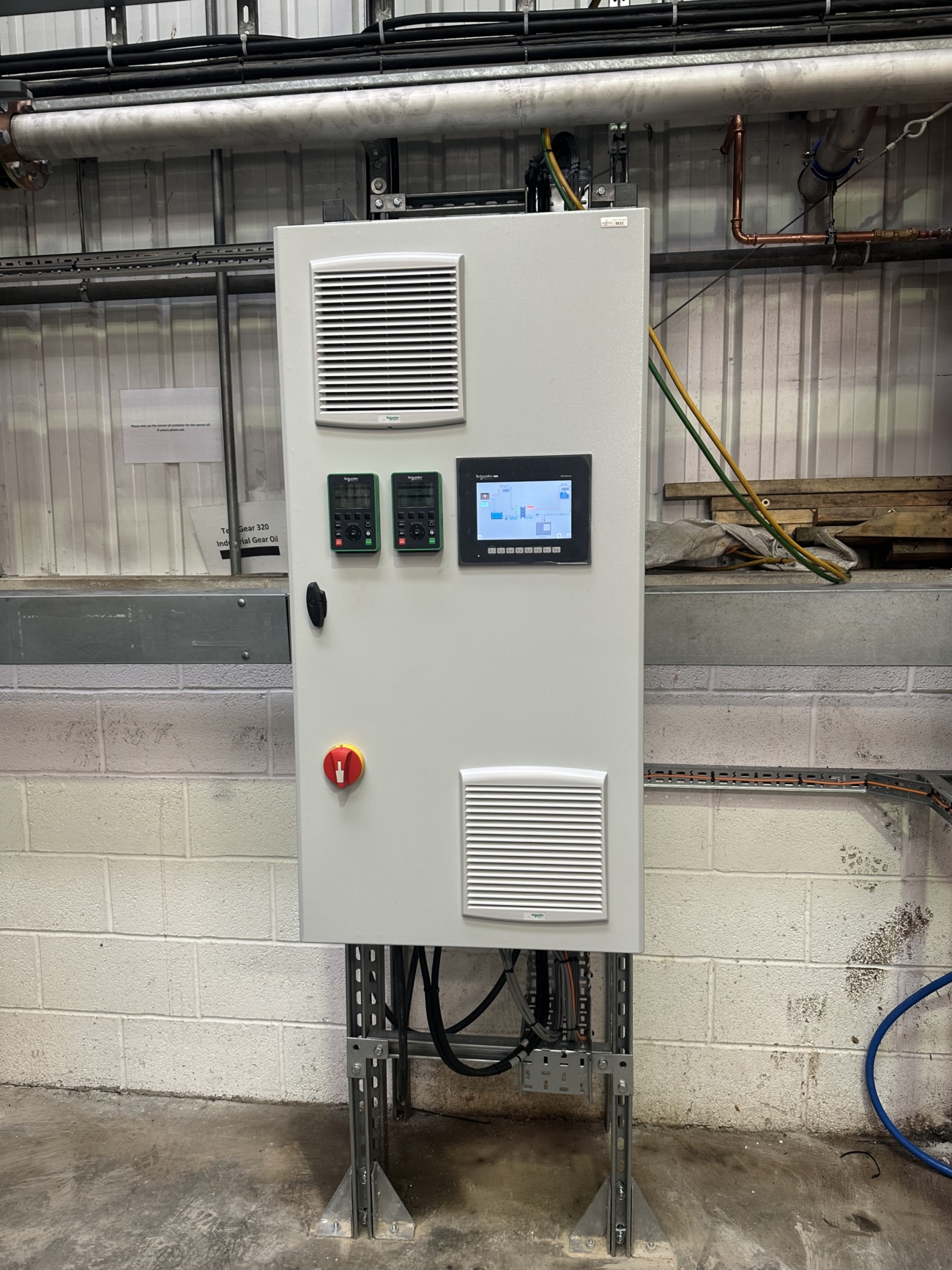 HMI Touchscreen Fisher Plastics